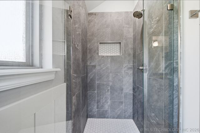 8457 Spring Creek Court, Claremore, OK 74019