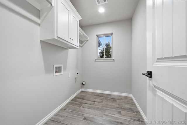8457 Spring Creek Court, Claremore, OK 74019