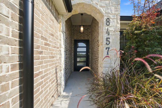 8457 Spring Creek Court, Claremore, OK 74019