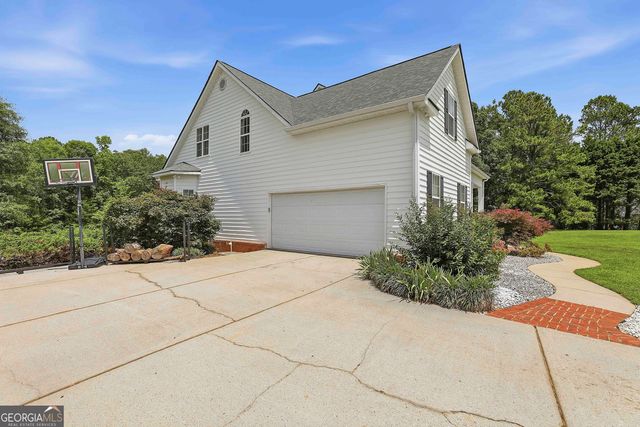 137 Stolen Hours Lane, Fayetteville, GA 30215