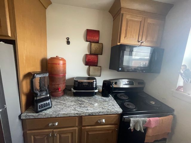 24 Merrill Street APT C4, Hartford, CT 06106