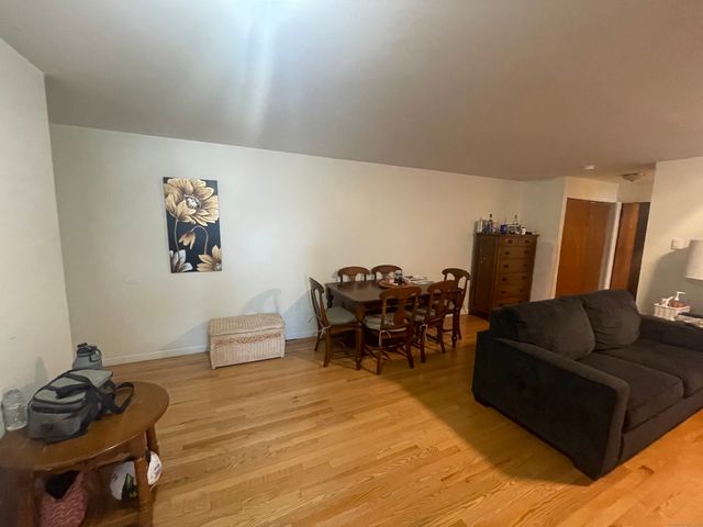 24 Merrill Street APT C4, Hartford, CT 06106