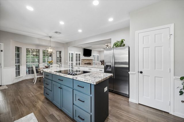 2411 Kings Lodge Drive, Kingwood, TX 77345