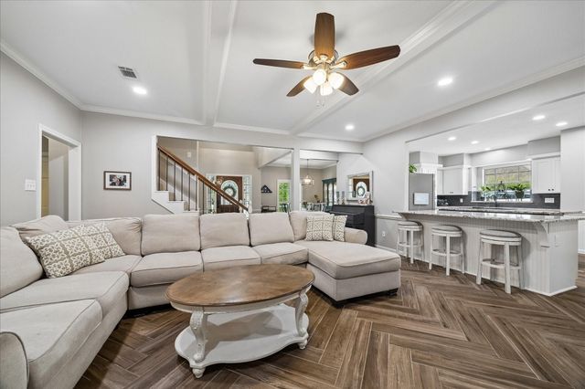 2411 Kings Lodge Drive, Kingwood, TX 77345