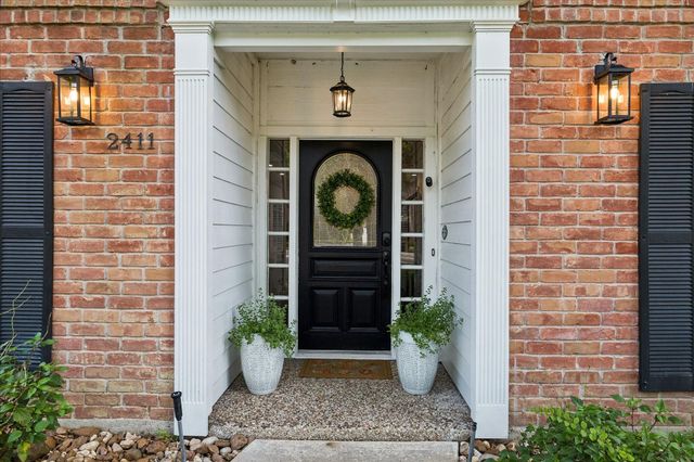 2411 Kings Lodge Drive, Kingwood, TX 77345
