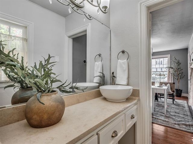 905 NW 37th Street, Oklahoma City, OK 73118