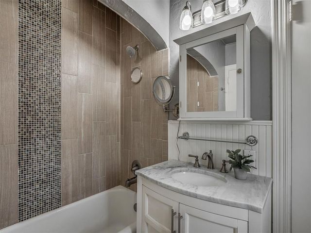 905 NW 37th Street, Oklahoma City, OK 73118