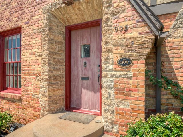 905 NW 37th Street, Oklahoma City, OK 73118