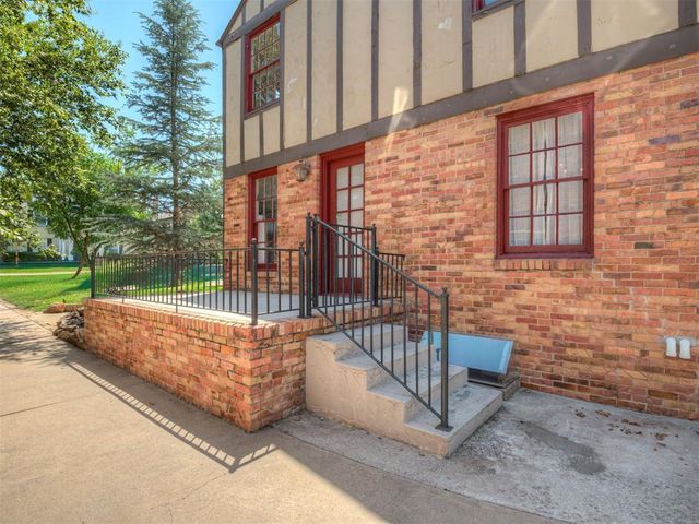 905 NW 37th Street, Oklahoma City, OK 73118