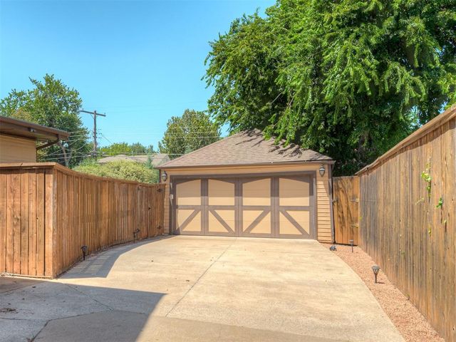 905 NW 37th Street, Oklahoma City, OK 73118