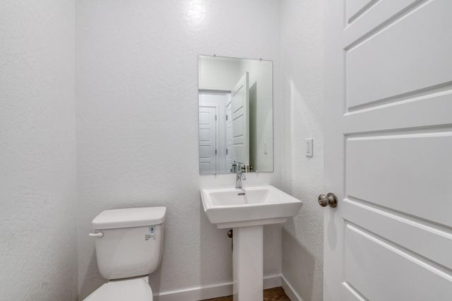 7181 E Cornell, Fresno, CA 93737