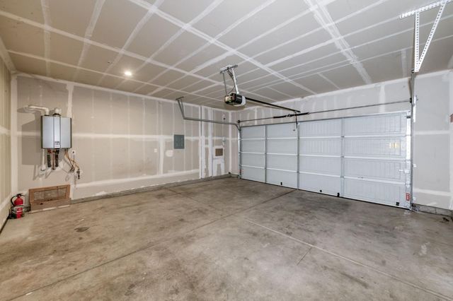 7181 E Cornell, Fresno, CA 93737