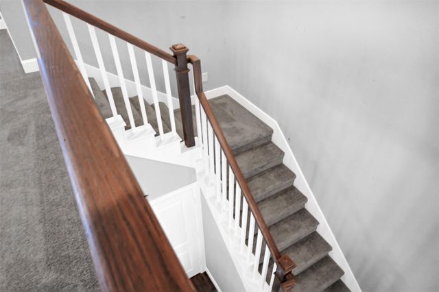 127 Chatsworth Lane, Shenandoah, TX 77384