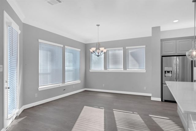 127 Chatsworth Lane, Shenandoah, TX 77384