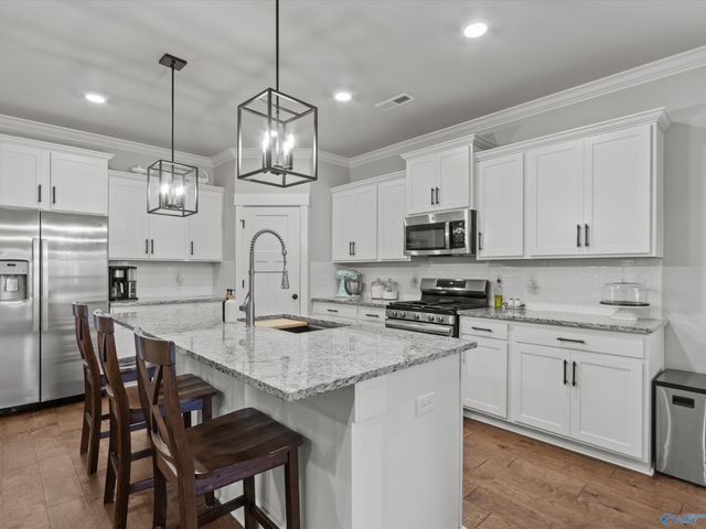 147 Rosemary Ayers Drive, Madison, AL 35756