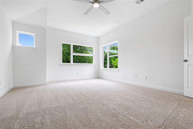 321 Oakbend Drive, Lewisville, TX 75067