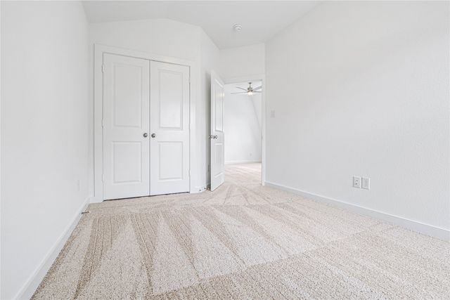321 Oakbend Drive, Lewisville, TX 75067