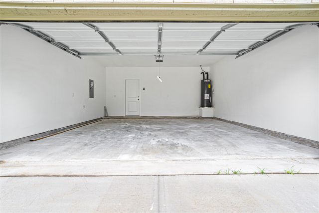 321 Oakbend Drive, Lewisville, TX 75067