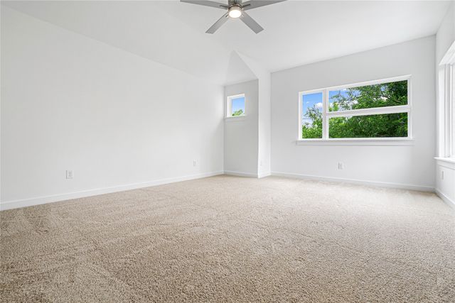321 Oakbend Drive, Lewisville, TX 75067