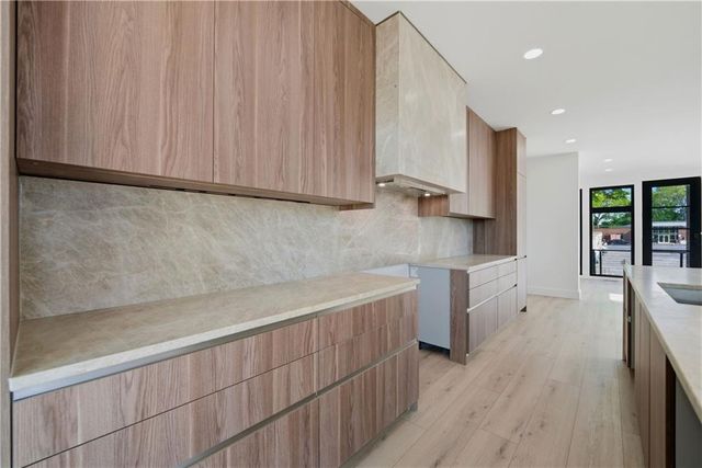 702 Foundry Street NW, Atlanta, GA 30314