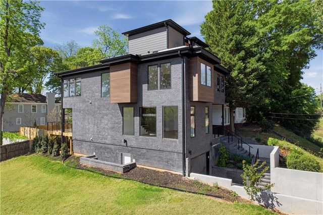 702 Foundry Street NW, Atlanta, GA 30314