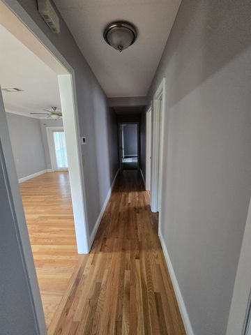 401 E Dumble Street, Alvin, TX 77511