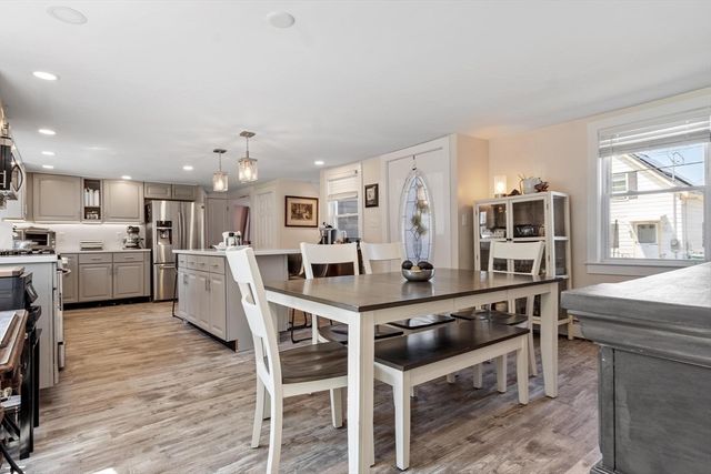 9 Cross St, Fitchburg, MA 01420