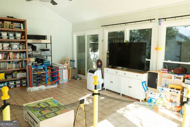 44 Penn Drive, Jackson, GA 30233