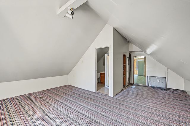 8534 S Muskegon Avenue, Chicago, IL 60617