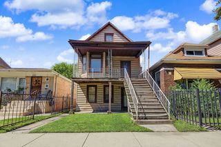 8534 S Muskegon Avenue, Chicago, IL 60617