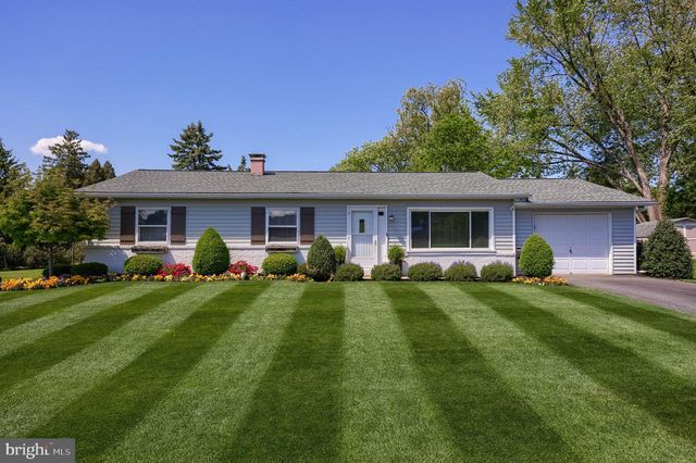 48 VISTA DR, Marietta, PA 17547