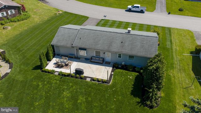 48 VISTA DR, Marietta, PA 17547