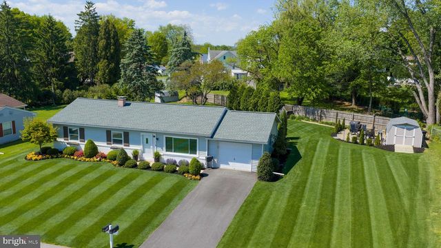 48 VISTA DR, Marietta, PA 17547