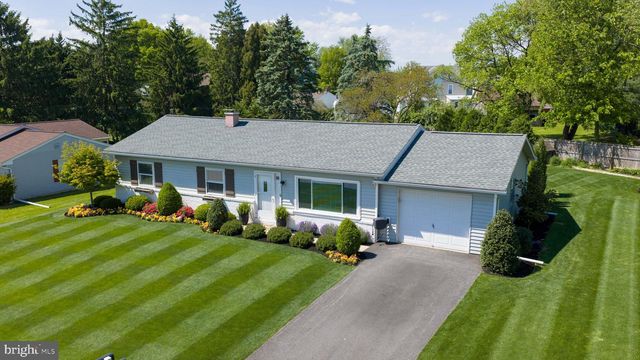 48 VISTA DR, Marietta, PA 17547