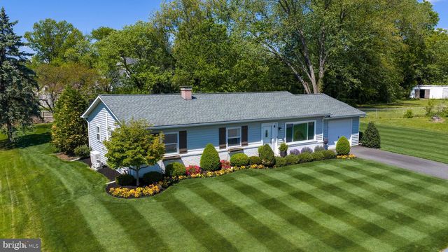 48 VISTA DR, Marietta, PA 17547