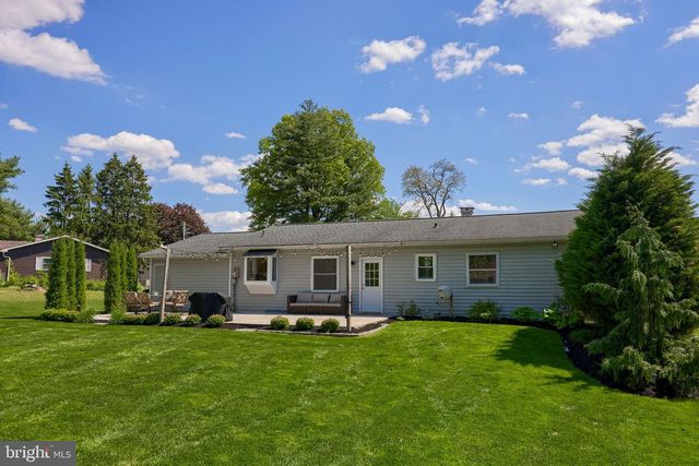 48 VISTA DR, Marietta, PA 17547