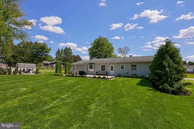 48 VISTA DR, Marietta, PA 17547