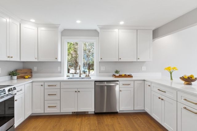 8 Boardman Street, Haverhill, MA 01830