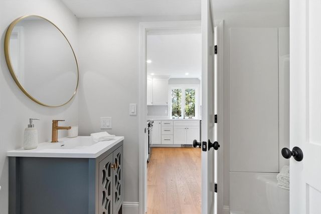 8 Boardman Street, Haverhill, MA 01830