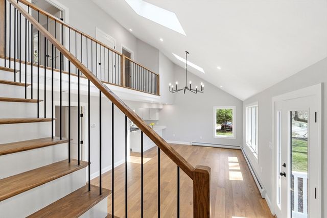 8 Boardman Street, Haverhill, MA 01830