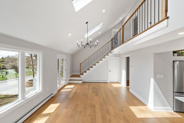 8 Boardman Street, Haverhill, MA 01830