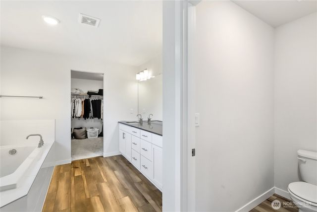 1797 Ashby Avenue NW, Poulsbo, WA 98370