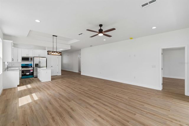 2523 AVENUE E SW, Winter Haven, FL 33880
