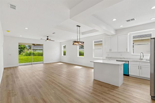 2523 AVENUE E SW, Winter Haven, FL 33880