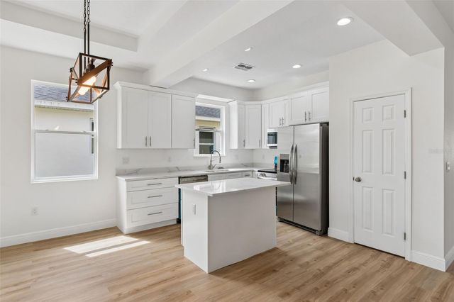 2523 AVENUE E SW, Winter Haven, FL 33880