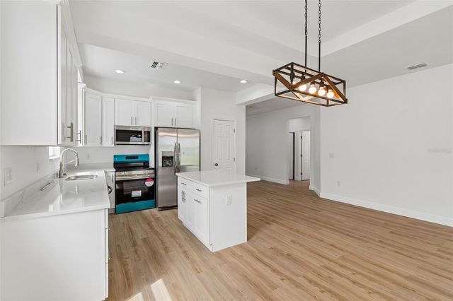 2523 AVENUE E SW, Winter Haven, FL 33880