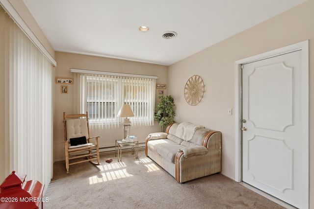 3 Apple Lane, Whiting, NJ 08759