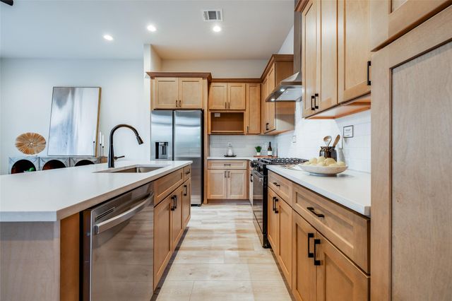 6506 Old Olive Tree Drive, Houston, TX 77091