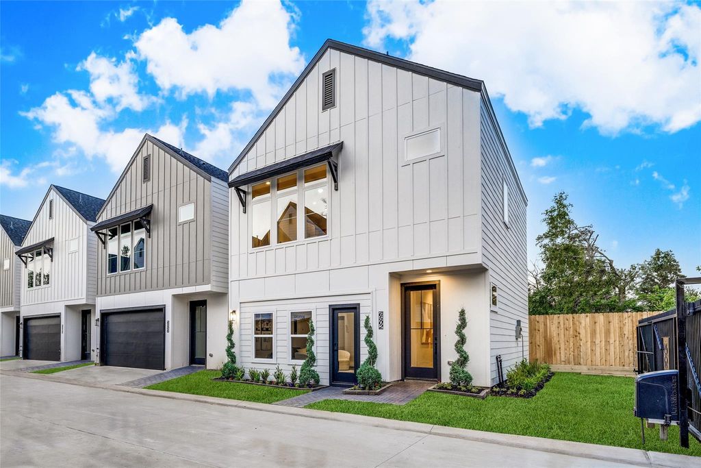 6506 Old Olive Tree Drive, Houston, TX 77091