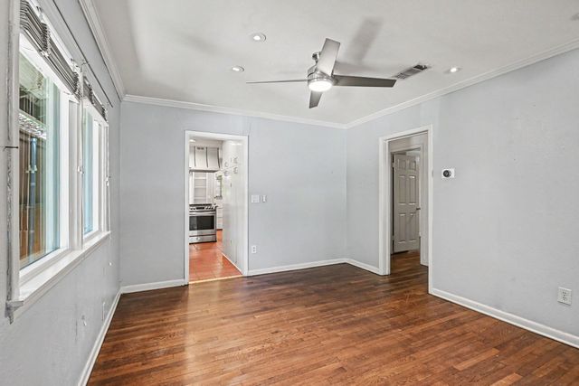 4012 W 6th Street, Fort Worth, TX 76107